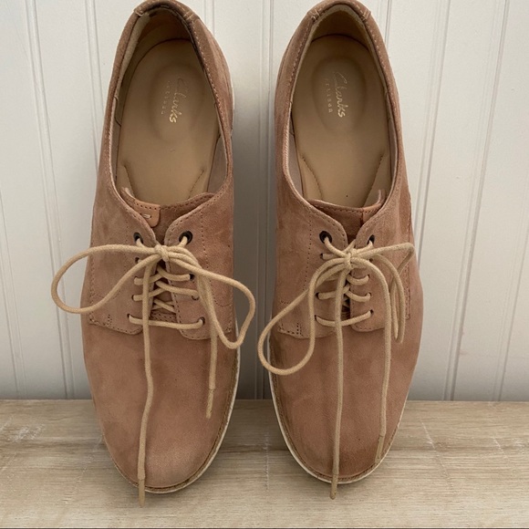COMFORTABLE CLARKS OXFORD SHOES - Picture 2 of 12